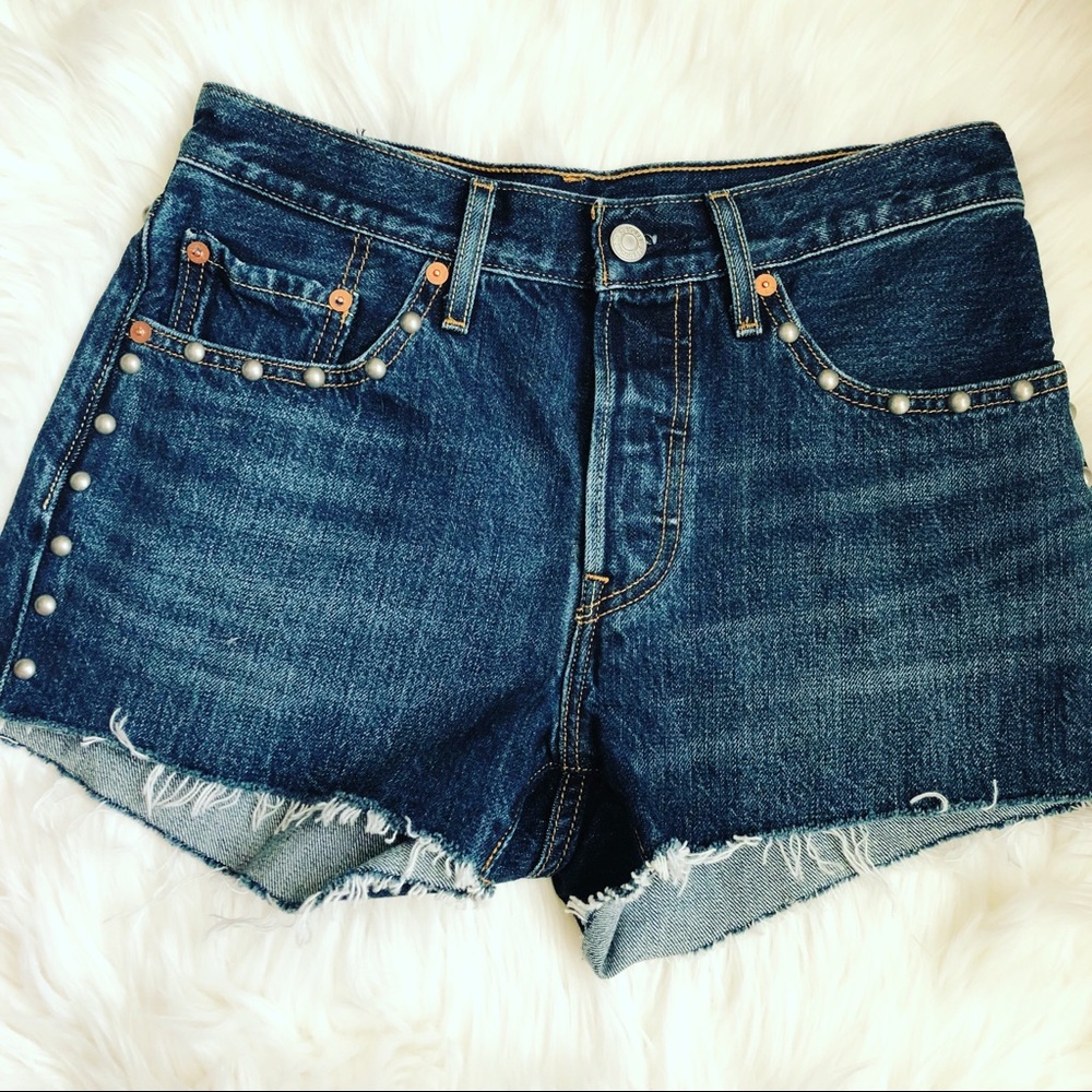 Levi Strauss high rise denim shorts distressed